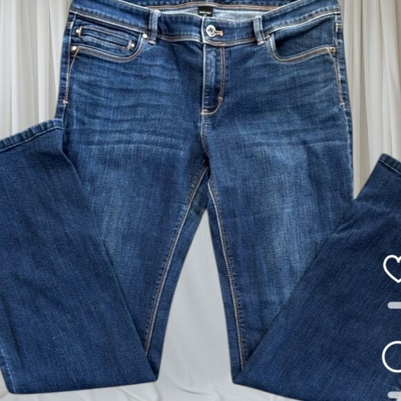 White House Black Market Blue Bootcut Leg Jeans - Picture 1 of 3